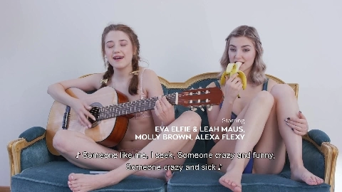 Eva Elfie Leah Maus Molly Brown And Alexa Flexy Glorious Foursome - WowGirls