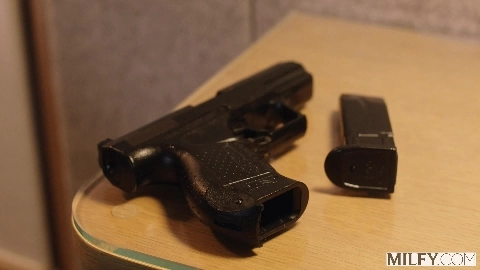 Milfy - Elizabeth Skylar - Thirsty Stakeout Cop Elizabeth Seduces Young Agent