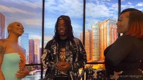 THICK ASS THREESOME WITH BBC