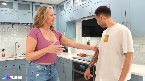 Amorous mature landlady: alluring nina starr