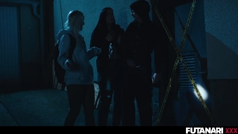 Lovita Fate And Sofia Lee Scaredy Cat - Futanari