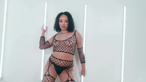 Alexis Tae - EvilAngel