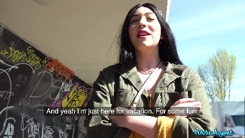 Cash tempts busty American to fuck Amilia Onyx
