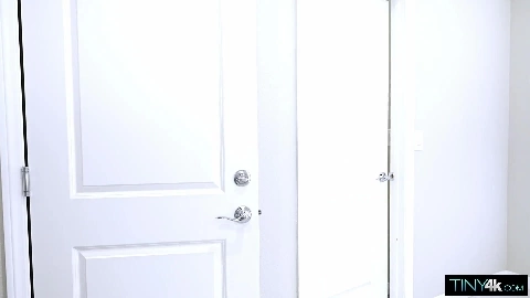 Lola Valentine Playful Bubbles - Tiny4K