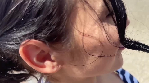 INSTV-619 A beautiful summer woman, Sally, 31, who came to the beach, follows an inbound tourist couple with ease, gets kissed by the girl, and falls for the pleasure of a huge dick. A super hot POV video of a foreign couple pleasurably impregnating her a