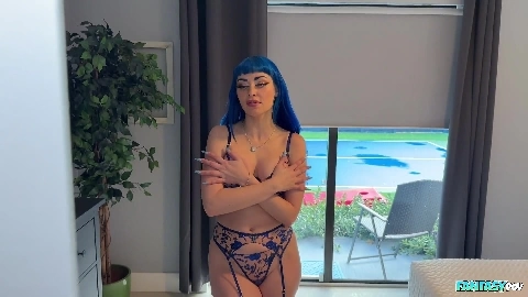 Jewelz Blu 2 - FantasyPOV