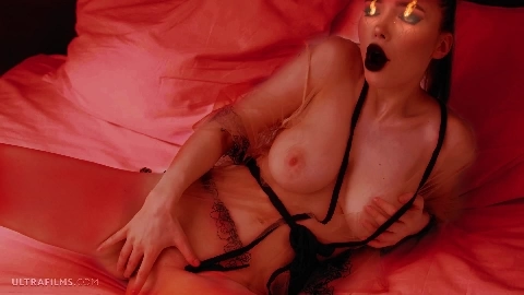 Mila Azul - Judas Priest - Firepower (Effects)