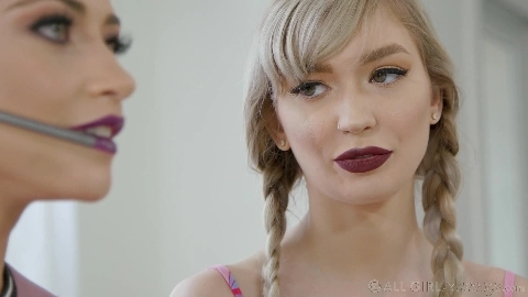 Call Of Booty - Avi Love Mackenzie Moss