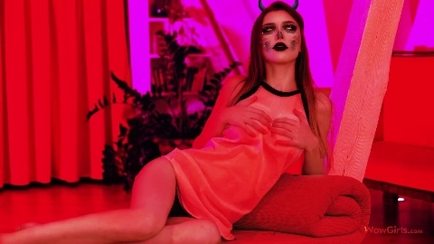 Mila Azul - Iron Maiden - 2 Minutes To Midnight (Effects)