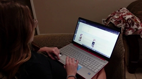 Girlfriend Gets Fucked for trying to use Sex-Dater to Hookup - Daisy and Lucas