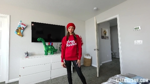 Nikki Nicole - SisLovesMe