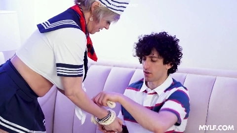 Hot MILF Dee Gets Anal While Her Stepson Learns Knot-Tying Skills