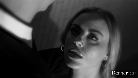 Anna Claire Clouds - Deeper