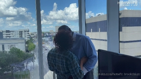 M33t Me In Dallas Hubby S View 42 Min. Dfwknight - Hotwife Brooke Blaze