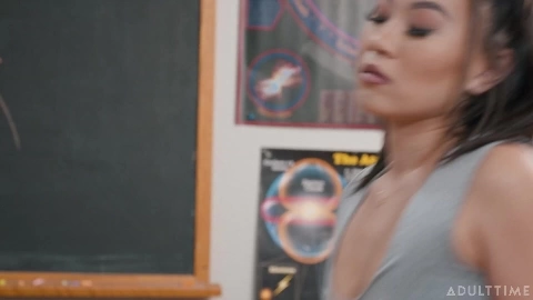 Kimmy Kimm Caught In Her Classroom - Caught Fapping