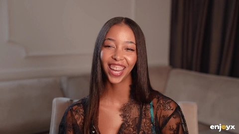 EnjoyX - Lia Lin - Seduction Trick