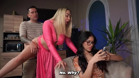 I Fuck My Girlfriends Big Ass Stepmom And She Doesnt Know - Angelica Gomez