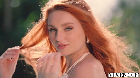 Lacy Lennon - Vixen