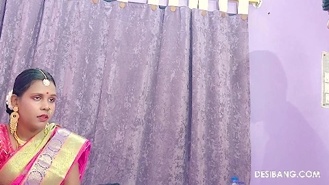 Good Desi Indian Bhabhi - DesiBang