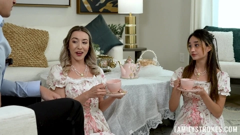 Isabella Nice And Sweet Sophia - FamilyStrokes