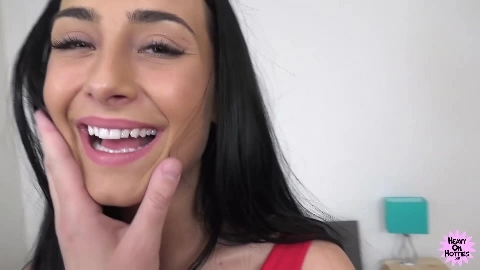 Model In Disguise E206 - Anna Rose