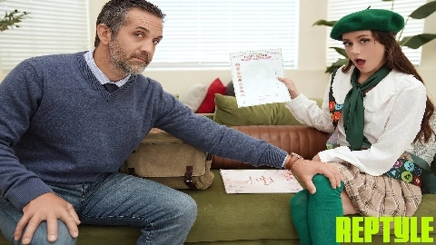 Fill My Cookie: Breeding the Little Girl Scout - Selena Love