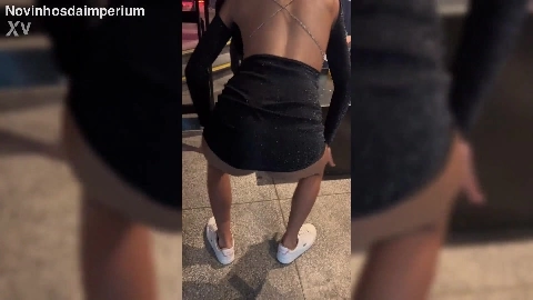 Conheci Novinho na Tabacaria que Me Fodeu na Rua e no Carro Enquanto Corno Dirigia - Nayra Castro