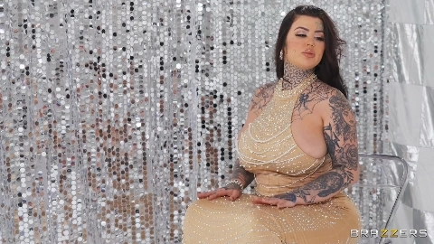 Abigaiil Morris And Valentine Vixen A Threesome That Shines - BrazzersExxtra