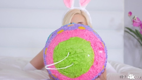 Sexy Little Blonde Teen Cutie: Fucking Like Bunnies