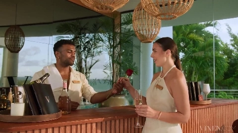 [Vixen] Dolly Orchid, Fibi Euro (Hotel Vixen Season 3 Episode 10 Try The Beach)