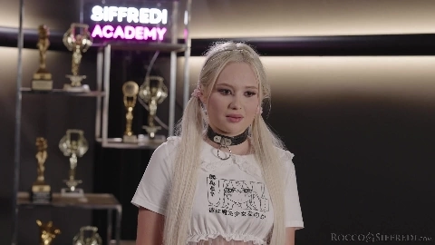 Curvy Blonde Teen Cutie: Sex Podcast