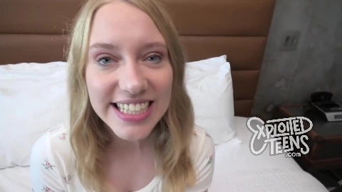 Sexy Blonde Cutie: Exploited Teen