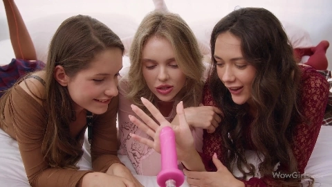 WowGirls - Kira Kyox - Vixi Rafi And Nikki Hareniks New Joyfriend
