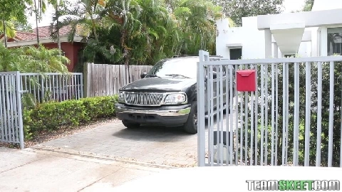 Nikki Kay - ExxxtraSmall