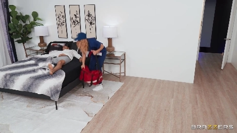 Charli Rose Emt Jumps His Jizzy D - BrazzersExxtra