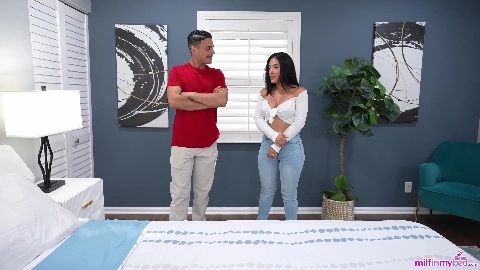Sexy Hot MYLF Thicker Curvier Babe Hard-Core Pusssy Fucked With StepSon Massive Cumshort on Big Tities Jordinswet