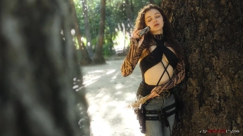 Witch's Hex - Freya Von Doom Leana Lovings