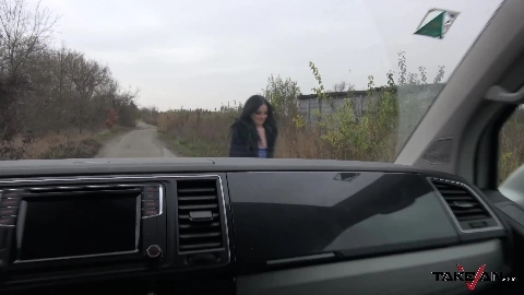 TakeVan - Andy - Naked Robbed Babe On The Way