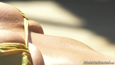 BlacksonBlondes - Savannah Bond