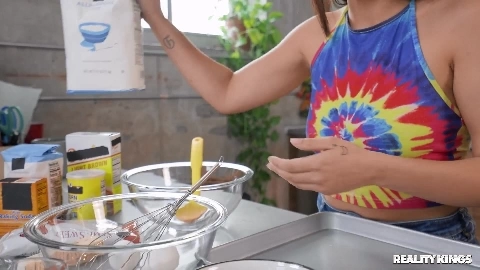 The Cookies Can Wait - Ella Cruz