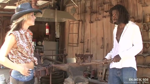 Brooklyn Night is a cowgirl who rides a black saddle