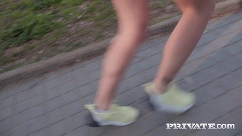 Horny Runners - Tiffany Tatum