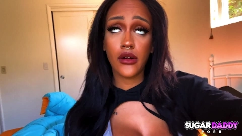 Super Sugar Babe Zoey Sinn Gets Drilled By Her New Sugar Daddy
