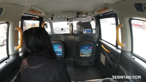 SexInTaxi E14 Charlotte Thorne CZECH