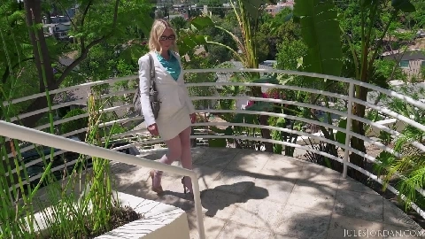 Financial Advisor Riley Reyes Gets Dredd's Deposit Up Her Asshole & Mouth - Riley Reyes