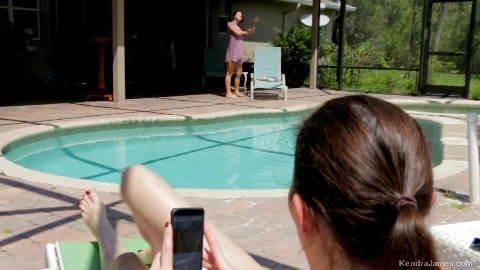 Evelin Angelina Underwater - Kendra James