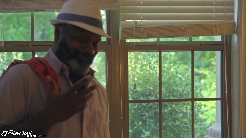 She Loves Dirty Old Men in 4K - Violette Blakk