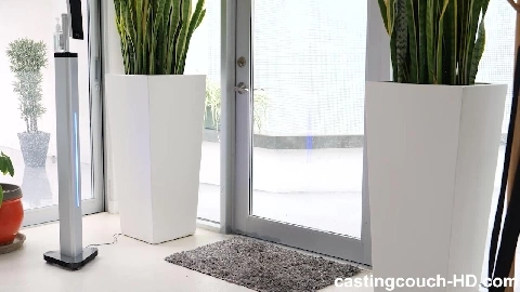 Perfect Figure To Be In A Rap Video - Nicole