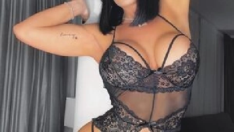 Early Morning Anal Sex With Sexy MILF Alexa