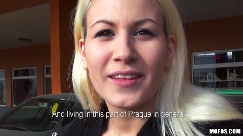 Yenna - PublicPickUps